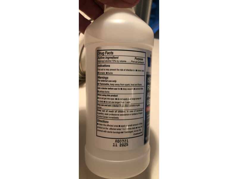 Good Neighbor Pharmacy Isopropyl Rubbing Alcohol, 70 % USP, 16 fl oz/473 mL