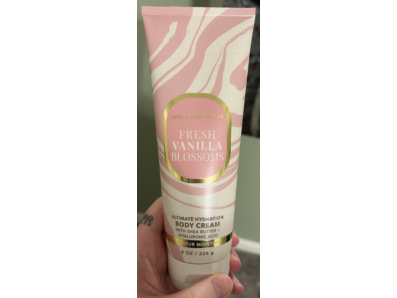 Bath & Body Works Fresh Vanilla Blossoms Body Cream, Shea Butter + Hyaluronic Acid, 8 oz/226 g