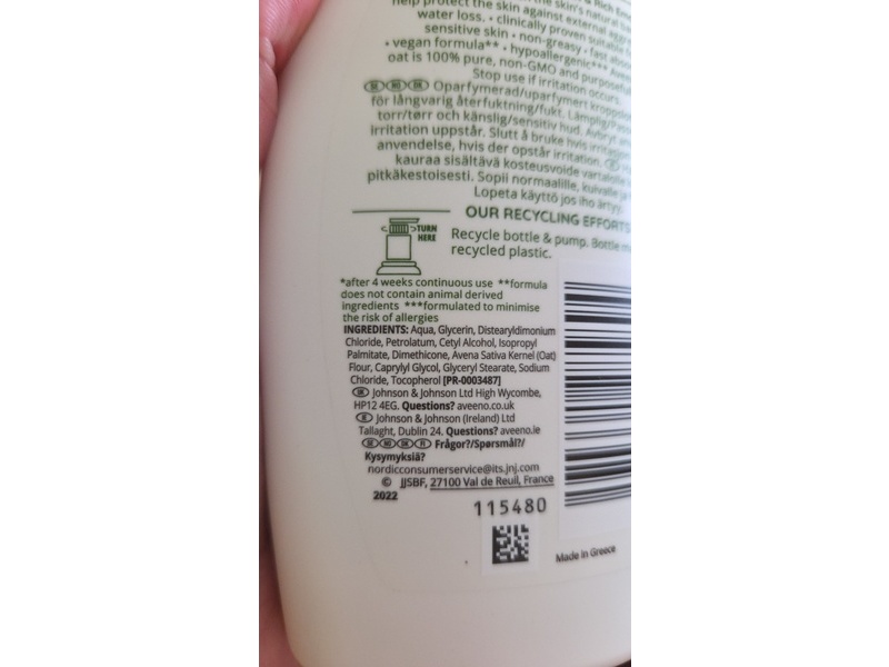 Aveeno Daily Moisturising Body Lotion, Nourishing Oat, 300 mL
