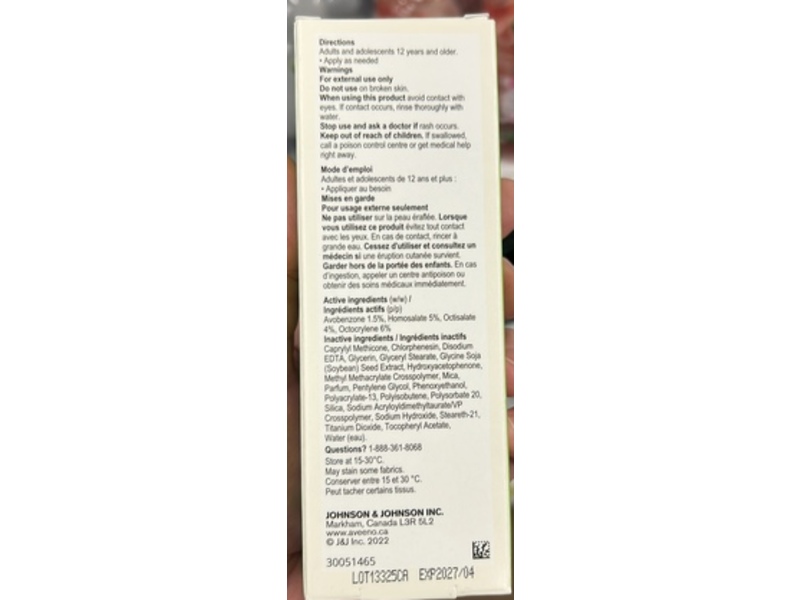 Aveeno Positively Radiant Daily Moisturizer Lotion, SPF 30, 2.3 fl oz/68 mL