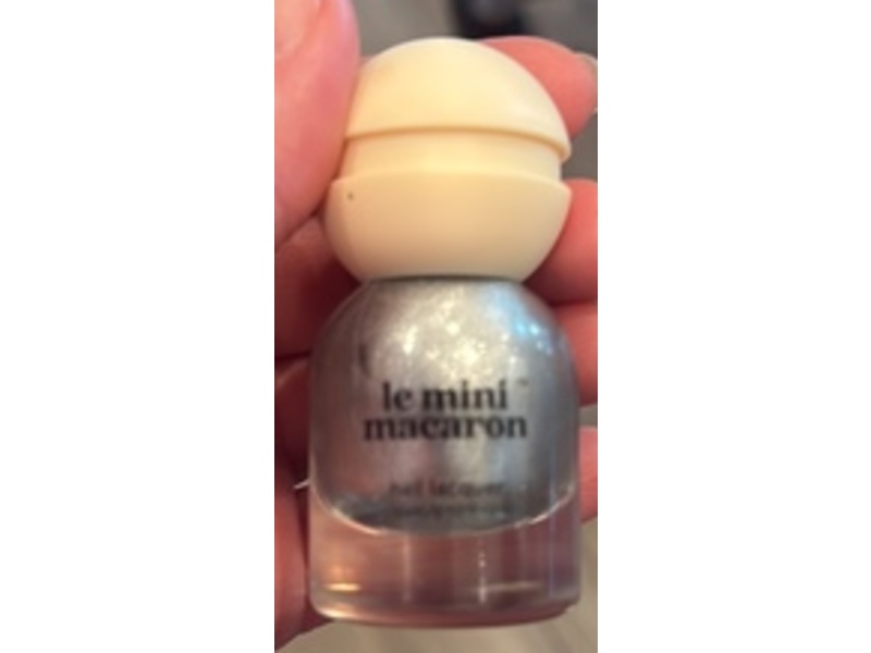 Le Mini Macaron Nail Lacquer, Silver Glow, 0.33 fl oz/10 mL