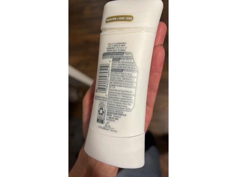 Dove Nourishing Secrets Antiperspirant, Lotus Flower Scent, 74 g