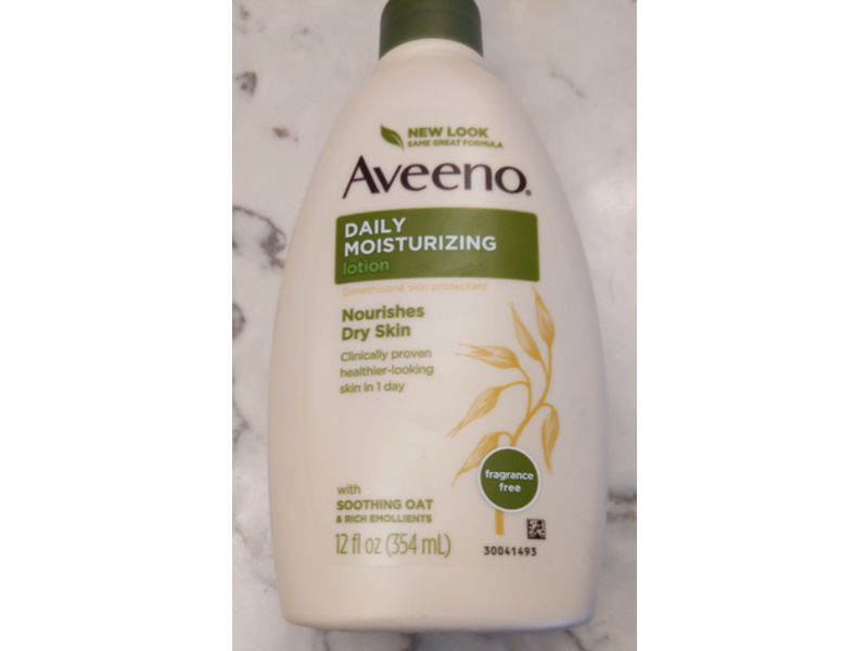 Aveeno Daily Moisturizing Lotion, 12 fl oz (354 mL)