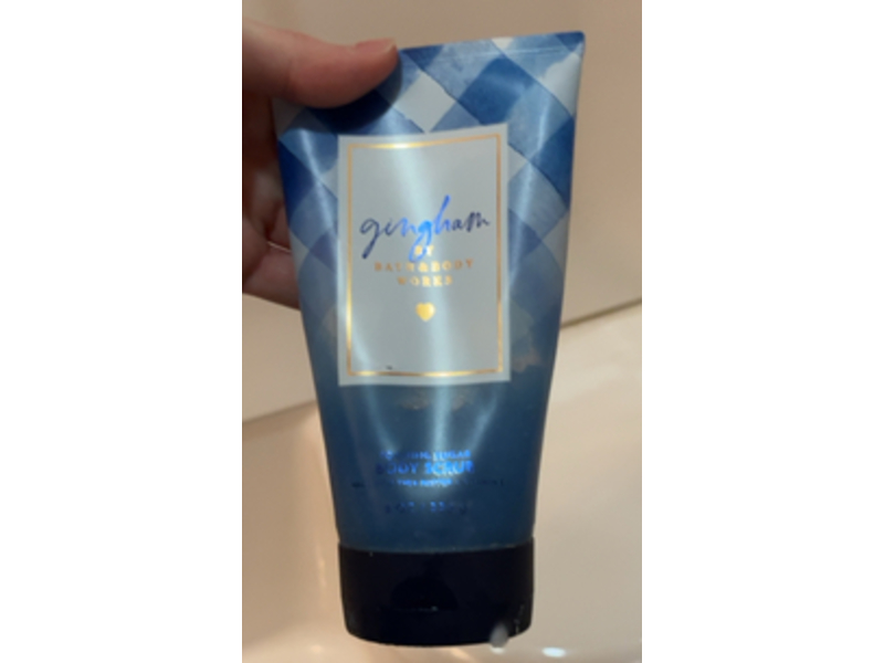 Bath & Body Works Gingham Foaming Sugar Body Scrub, Shea Butter +Vitamin E, 8 oz/226 g