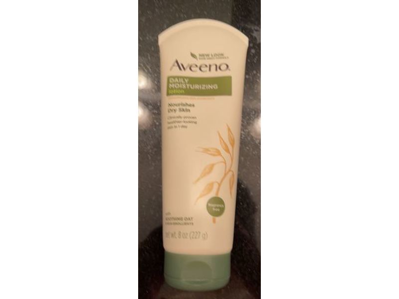Aveeno Daily Moisturizing Lotion, Fragrance Free, 8 oz/227 g