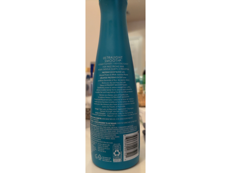 Nexxus Ultralight Smooth Conditioner, Protein Fusion, 13.5 fl oz/400 mL