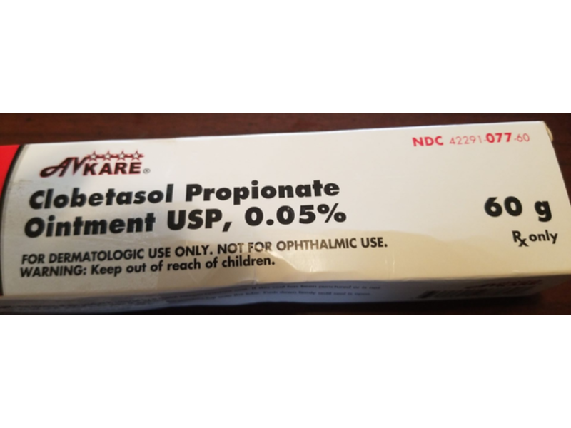 Clobetasol Propionate Ointment, 0.05%, 60 g AVkare