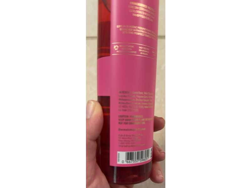 Bath & Body Works Fine Fragrance Mist, Strawberry Pound Cake, 236 mL