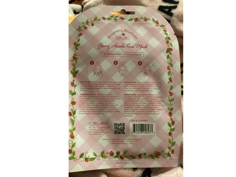 Celavi x Strawberry Shortcake Berry Awake Face Mask, Strawberry + Collagen, 1 Count
