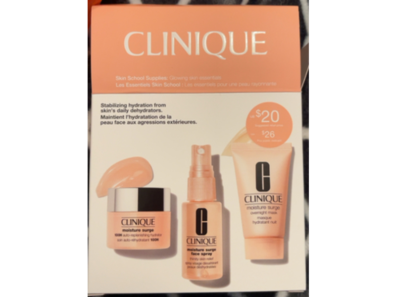 Clinique Glowing Skin Essentials Set