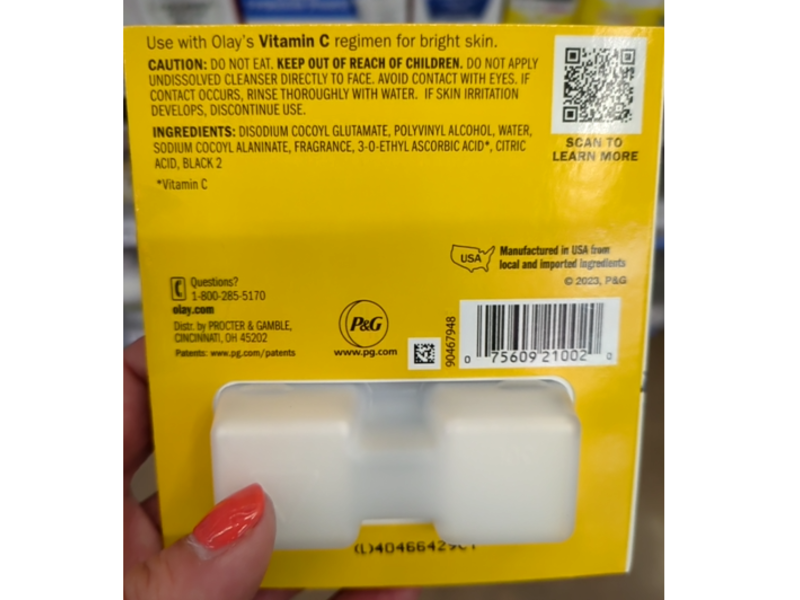 Olay Daily Facial Cleanser Pads, Vitamin C, 12 Count