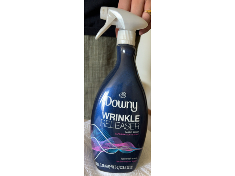 Downy Wrinkle Releaser Fabric Spray, Light Fresh, 33.8 fl oz/1 L, Pack Of 2