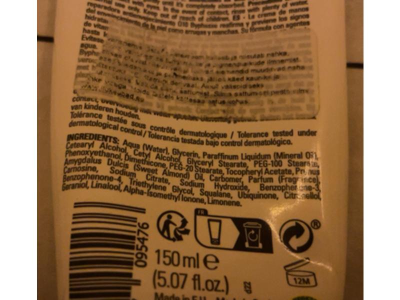 Byphasse Repair Q10 Anti-Aging Hand Cream, Vitamin E + Sweet Almond Oil & UV filter, 5.07 fl oz/150 mL