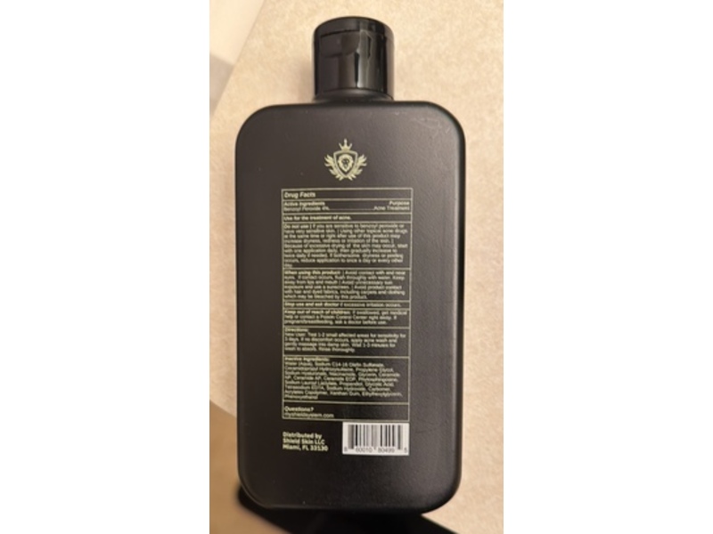 Shield Acne Body Wash, 8.5 fl oz/250 mL