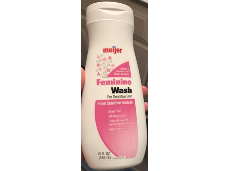 Meijer Feminine Wash, Sensitive Skin, 15 fl oz/444 mL