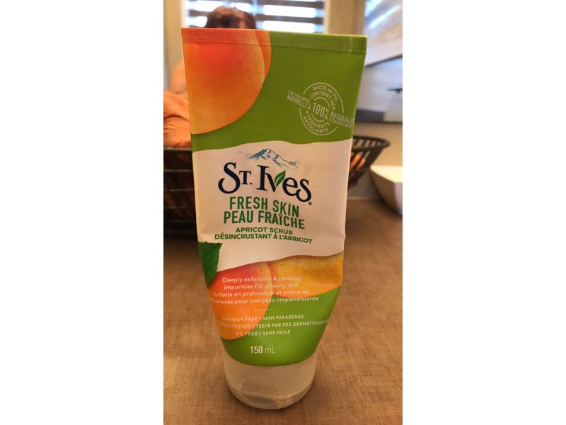 St. Ives Fresh Skin Apricot Scrub, 150 mL