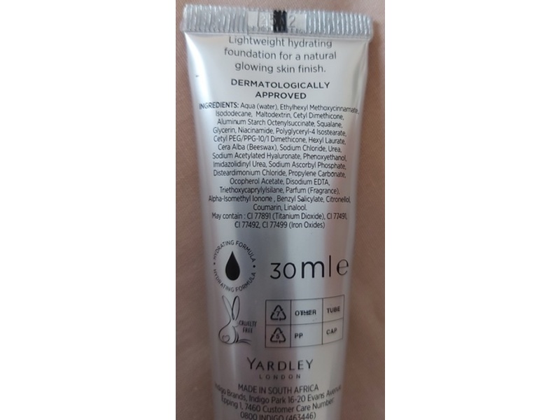 Yardley London Hydra Tint Light Wear Foundation, SPF 25, 30 mL