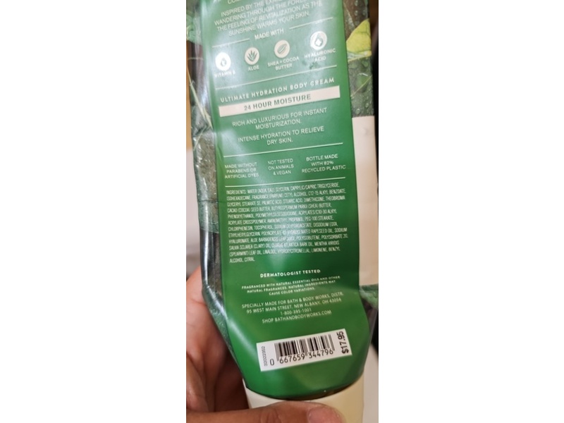 Bath & Body Works Aroma Ultimate Hydration Body Cream, Renewing Forest, 8 oz/226 g, Pack Of 2