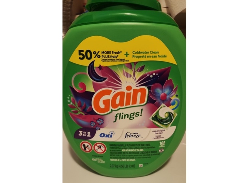 Gain 3 In 1 Flings Laundry Detergent Pacs, Moonlight Breeze Scent, 102 Loads, 73 oz/2.07 kg