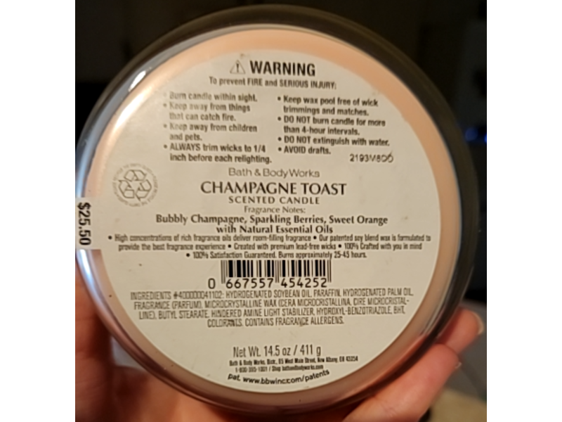 Bath & Body Works Champagne Toast Scented Candle, Natural Essential Oils, 14.5 oz/411 g