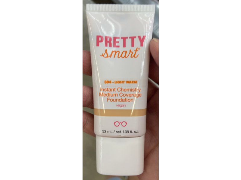 Pretty Smart Instant Chemistry Medium Coverage Foundation, 304 Light Warm, 1.08 fl oz/32 mL