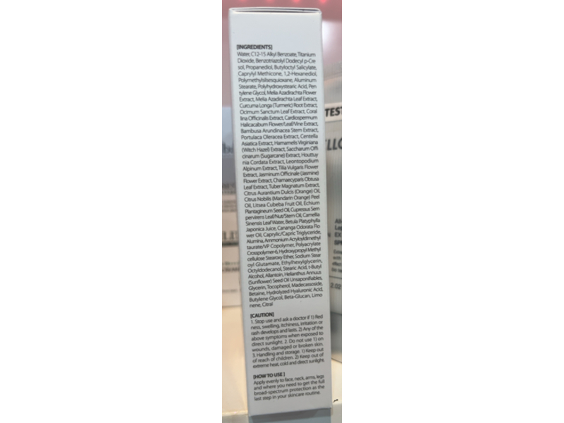 d'alba UV Essence Waterfull+ Lightweight Sunscreen, SPF 50+ PA++++, 2.7 fl oz/50 mL