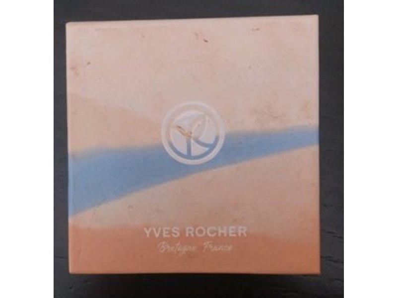 Yves Rocher Compact Powder, Rose 100, 0.28 oz/8 g