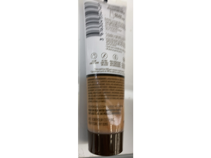 Covergirl Clean Invisible Foundation, 160 Classic Tan, 1 fl oz/30 mL