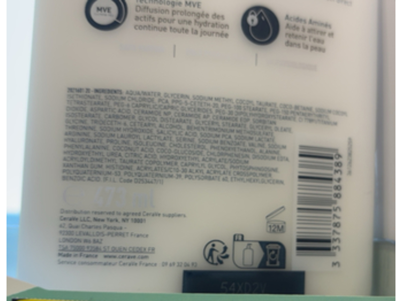 CeraVe Hydrating Cream-To-Foam Cleanser, 3 Essential Ceramides+Amino Acids & Hyaluronic Acid, 16 fl oz/473 mL