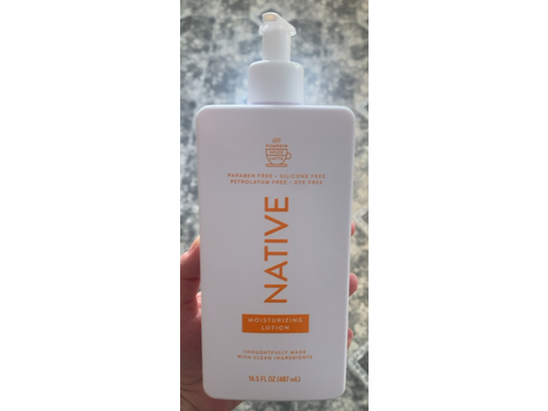 Native Moisturizing Lotion, Pumpkin Spice Latte, 16.5 fl oz/487 mL