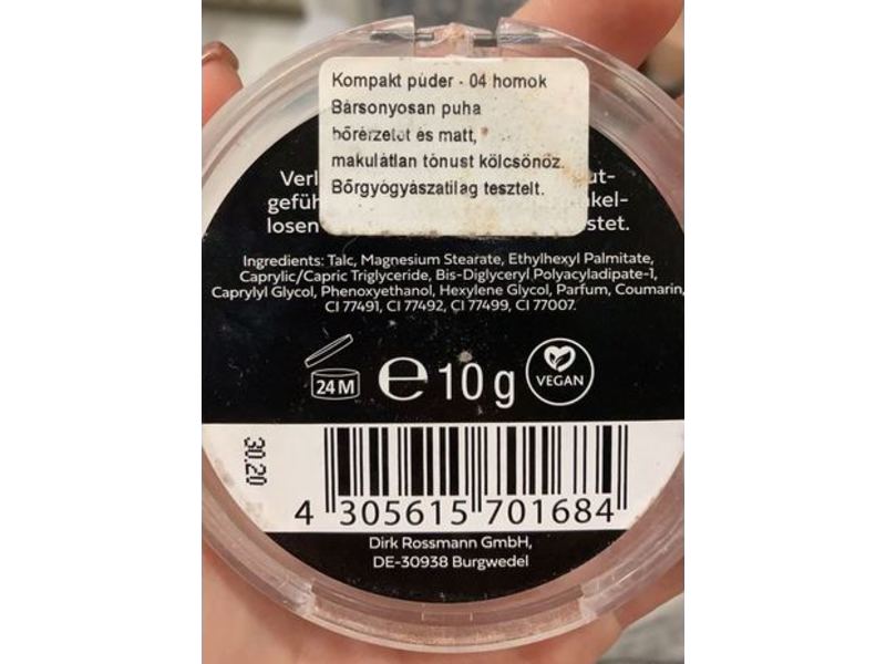 Rival Loves Me Compact Powder, 04 Sand, 10 g