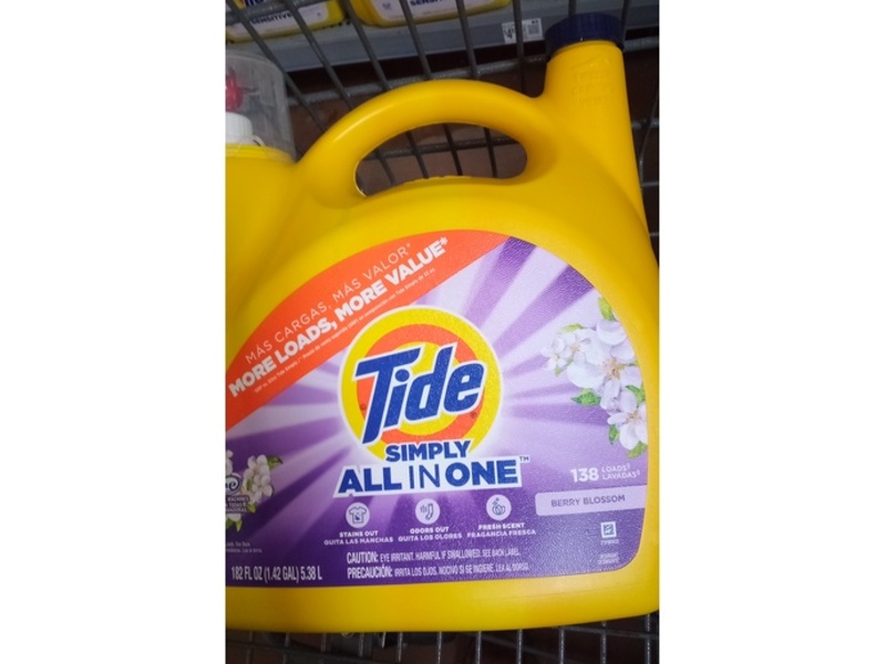 Tide Simply All-In-One Liquid Laundry Detergent, Berry Blossom Scent, 138 Loads, 182 fl oz