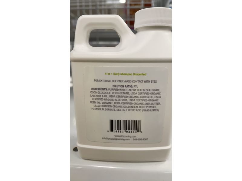 Pro-Coat Grooming 4-In-1 Daily Shampoo, Unscented, 8 fl oz/236 ml