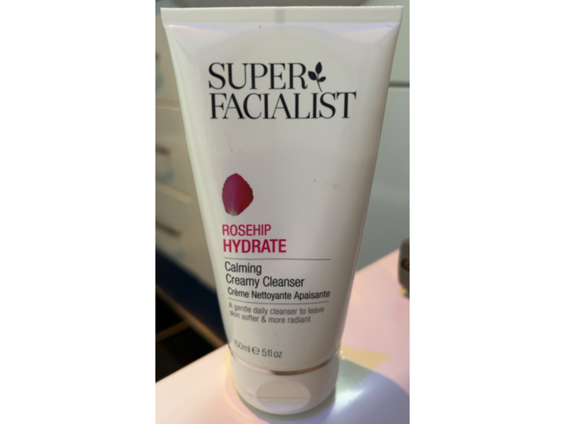 Super Facialist Calming Creamy Cleanser, Rosehip Hydrates, 5 fl oz/150 mL