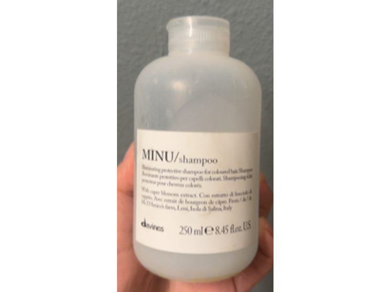 Davines Minu Shampoo, Caper Blossom Extract, 8.45 fl oz/250 mL
