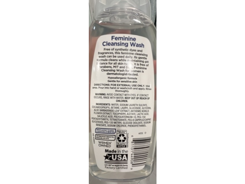 Equate Feminine Cleansing Wash, Dye & Scent Free, 13 fl oz/384 mL