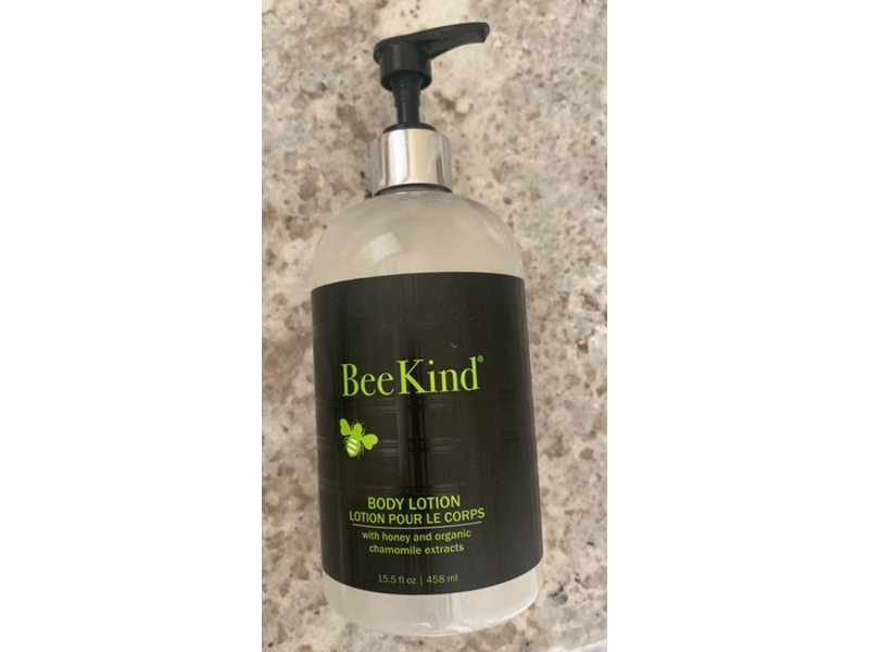 Gilchrist & Soames Bee Kind Body Lotion, Honey & Chamomile Extracts, 15.5 fl oz/458 mL