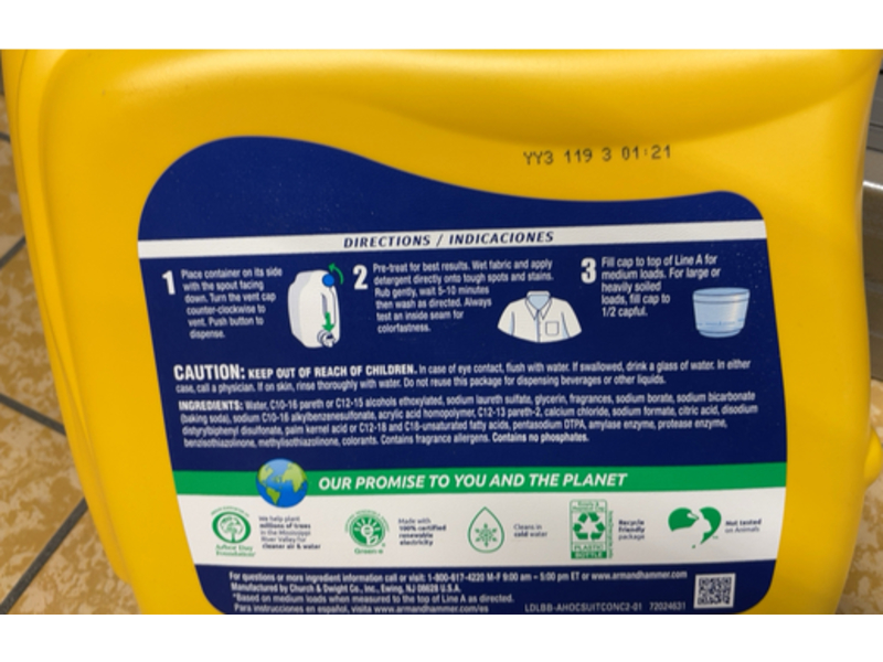 Arm & Hammer Plus OxiClean Liquid Laundry Detergent, Fresh Scent, 108 Loads, 138 fl oz/4.08 L