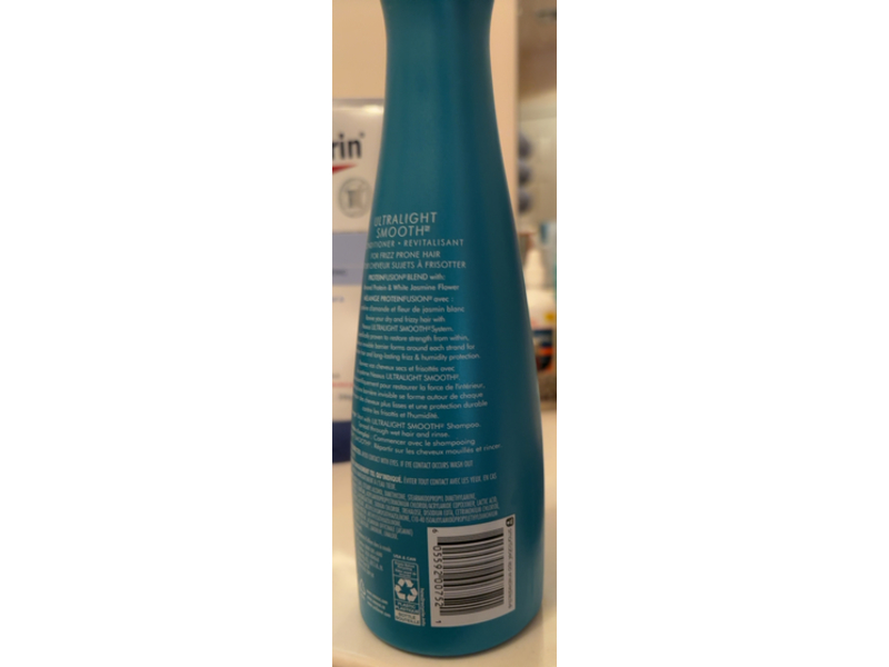 Nexxus Ultralight Smooth Conditioner, Protein Fusion, 13.5 fl oz/400 mL