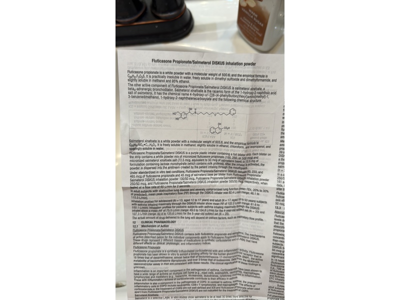 Fluticasone Propionate/Salmeterol Diskus Inhalation Powder, 250 mcg/50 mcg, Prasco (Rx)
