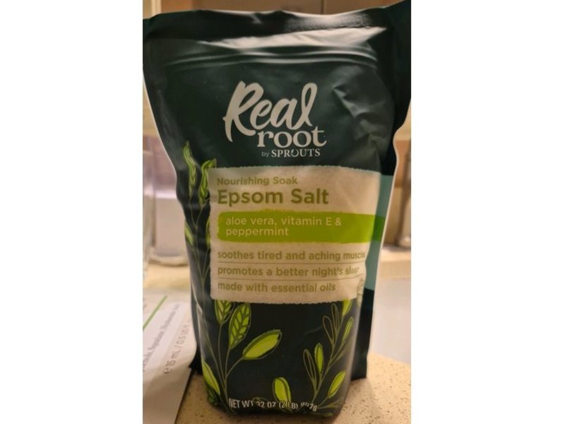 Real Root Nourishing Soak Epsom Salt, Aloe Vera, Vitamin E & Peppermint, 32 oz/907 g