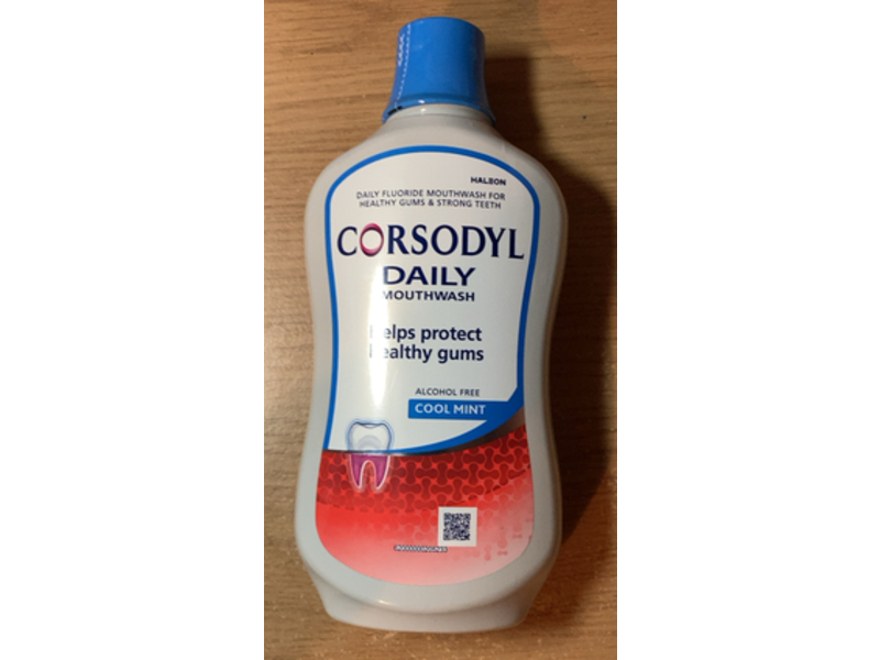 Corsodyl Daily Mouthwash, Cool Mint, 500 mL