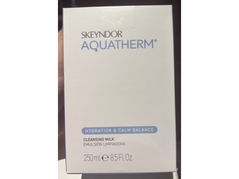 Skeyndor Aquatherm Hydration & Calm Balance Cleansing Milk, 8.5 fl oz/250 mL