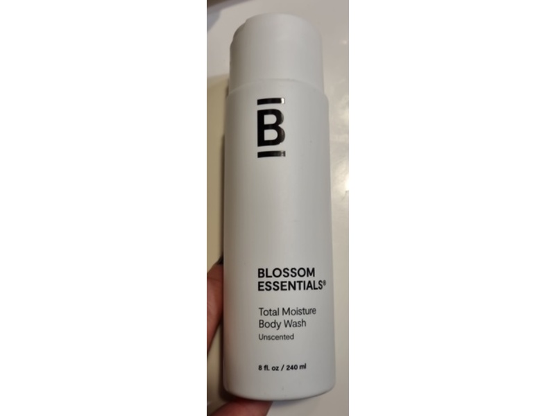 Blossom Essentials Total Moisture Body Wash, 8 fl oz/240 mL