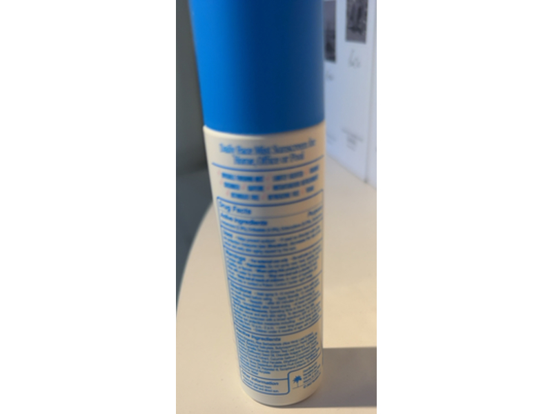 Vacation Super Spritz Sunscreen Mist, 50 SPF, 2.2 fl oz/65 mL