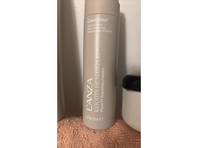 L’anza Lustrous Conditioner, Keratin Healing Oil, 8.5 fl oz/250 mL