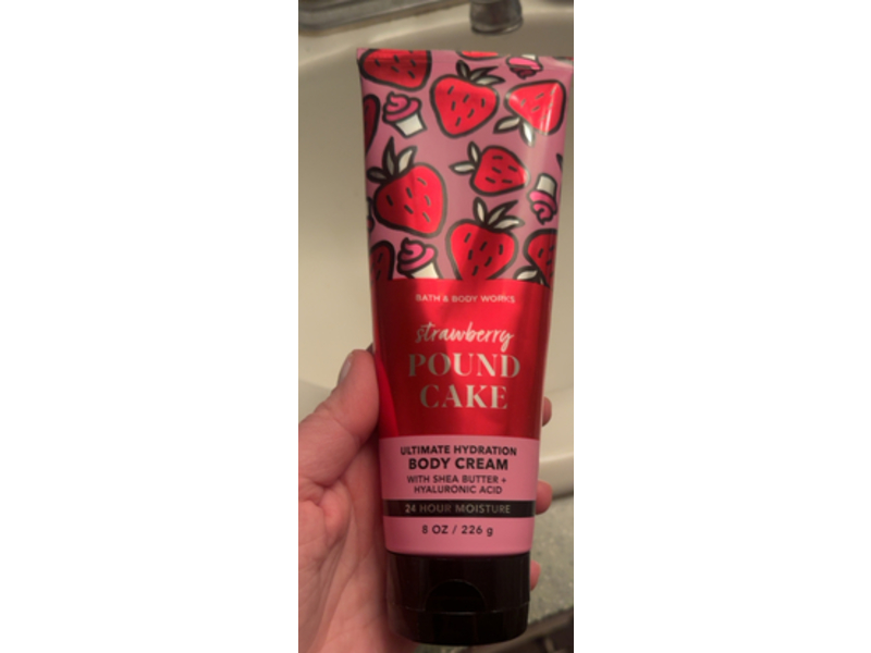 Bath & Body Works Hydration Body Cream, Strawberry Pound Cake, 8 oz/226 g
