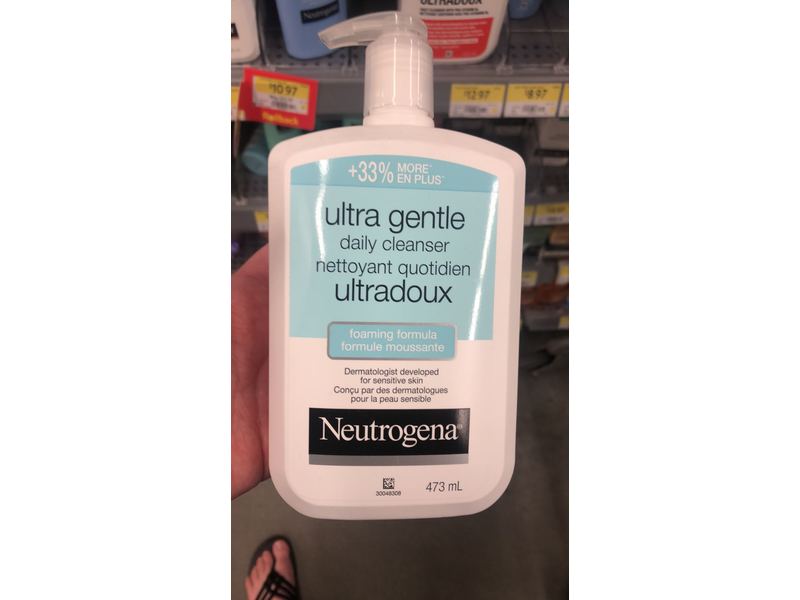 Neutrogena Ultra Gentle Daily Cleanser, Foaming Formula, 473 mL