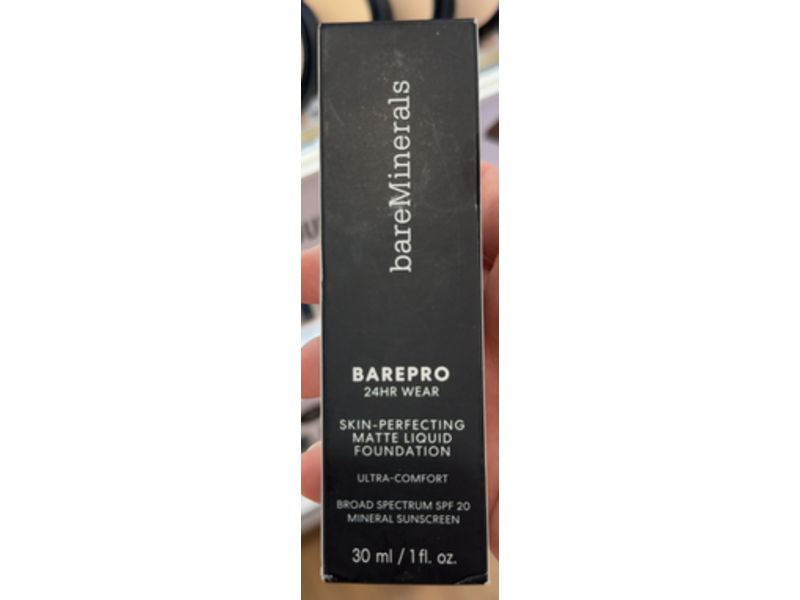 BareMinerals BarePro Skin-Perfecting Matte Liquid Foundation, SPF 20, Medium 30 Warm, 1 fl oz/30 mL