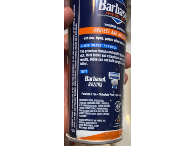 Barbasol Thick & Rich Shaving Cream, Sensitive Skin, 10.5 oz/298 g